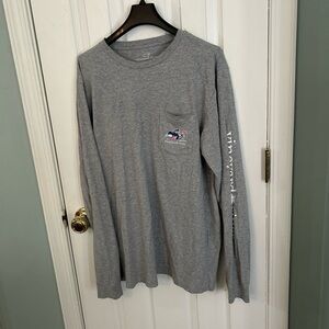 Vineyard Vines Skiing Men's Graphic Long Sleeve Tee Medium Gray Shirt